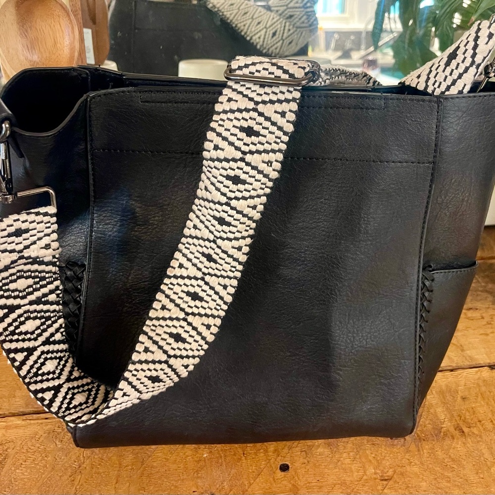 Black Jenn & Co Shoulder Bag
